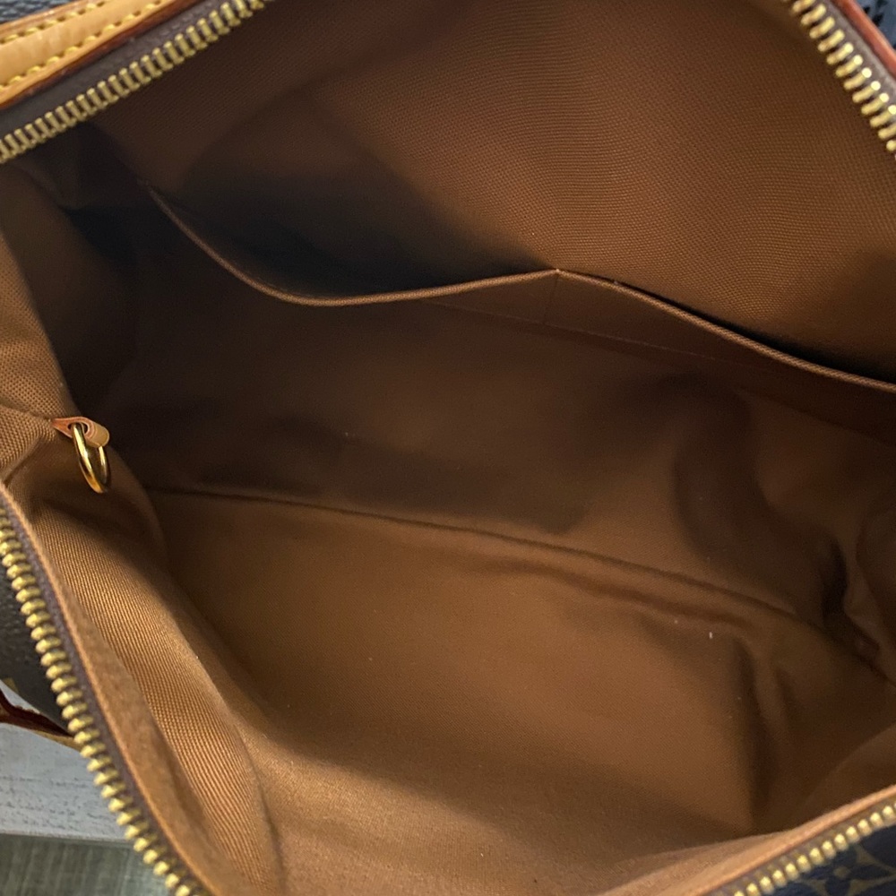 Louis Vuitton Stresa Handbag GM - Picture 5 of 8